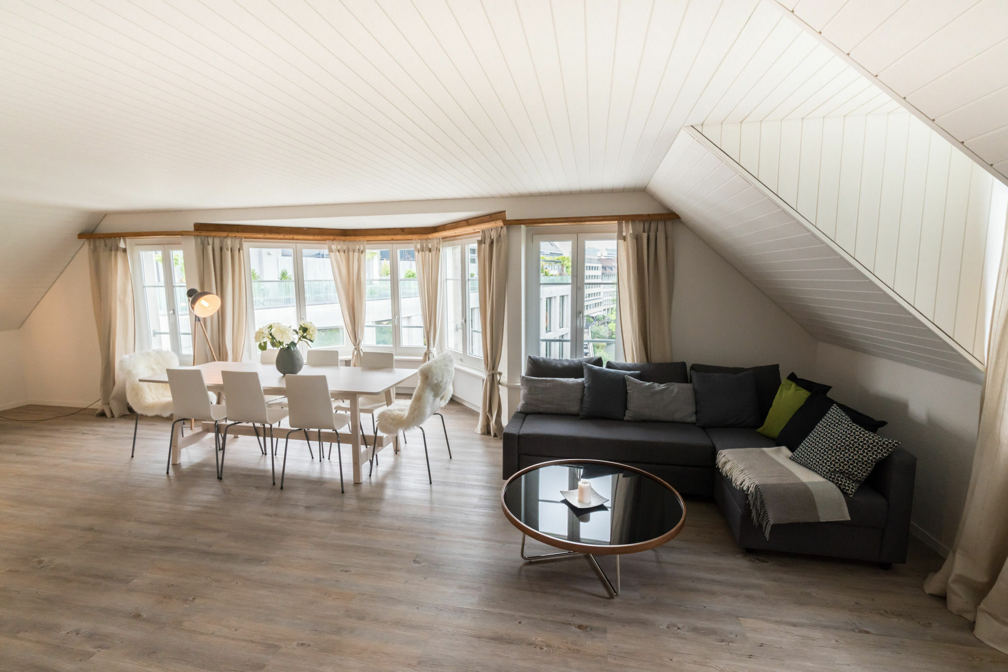 Loewenplatz Apartment Near Station By Airhome Цюрих Экстерьер фото